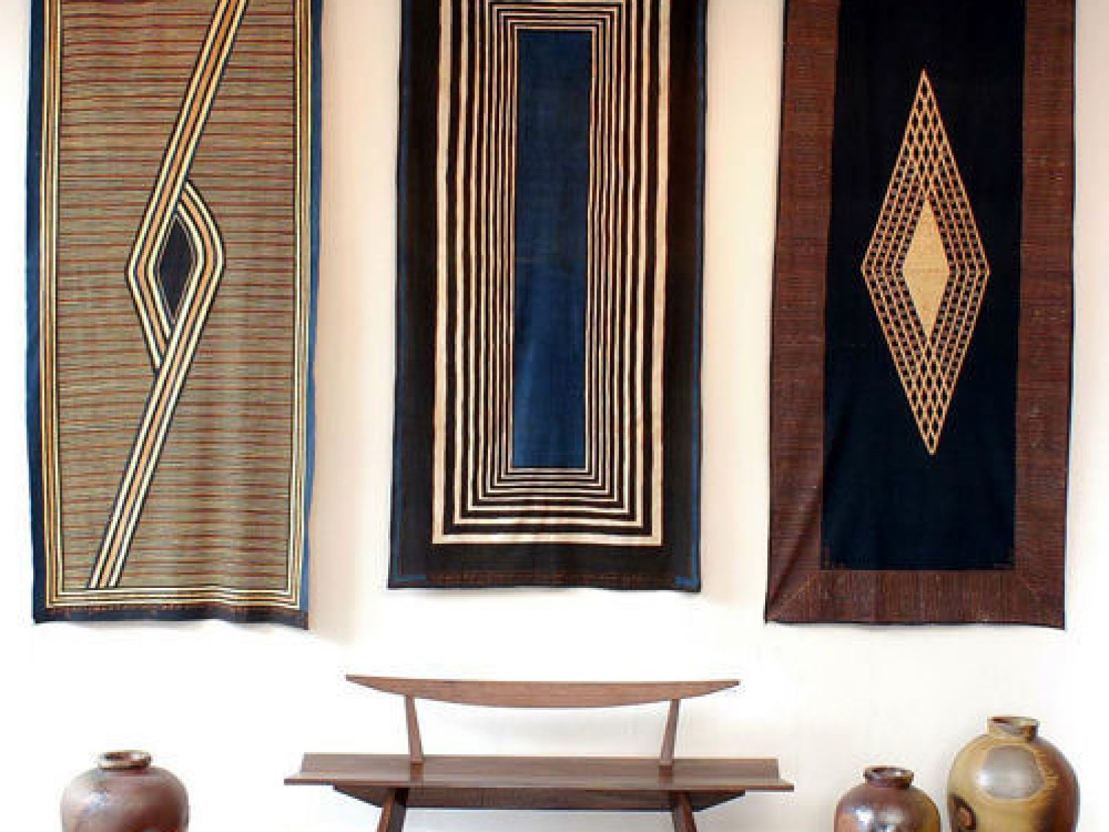 An empty wall is a blank canvas, waiting for a story to be told. It can be practically anywhere in your home – near a fireplace, above the bed, next to the kitchen cabinets. No matter how large or small, that precious space can become an expression of who you are. We will help you curate your own personal gallery, creating a beautiful addition to any room without taking up floorspace. A feast for the eyes and food for the soul.